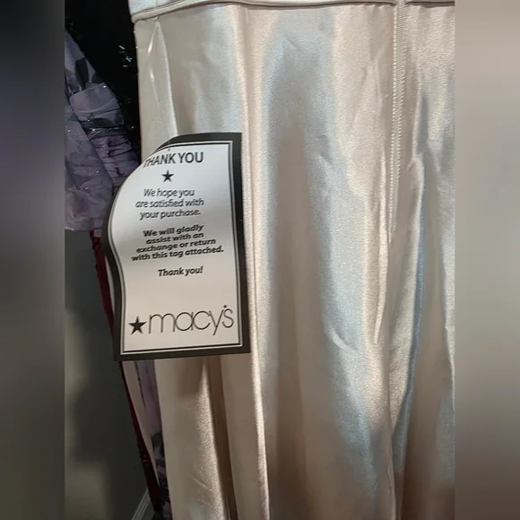 Sequin Hearts Ivory/cream Satin Dress - Picture 5 of 6